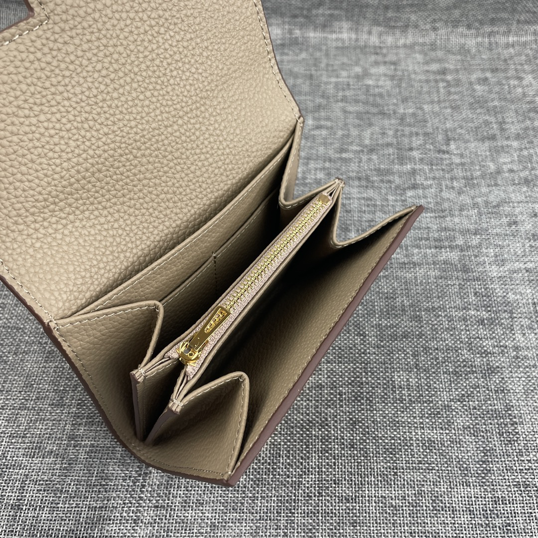 Hermes Constance Leather Shoulder Bag - Image 6