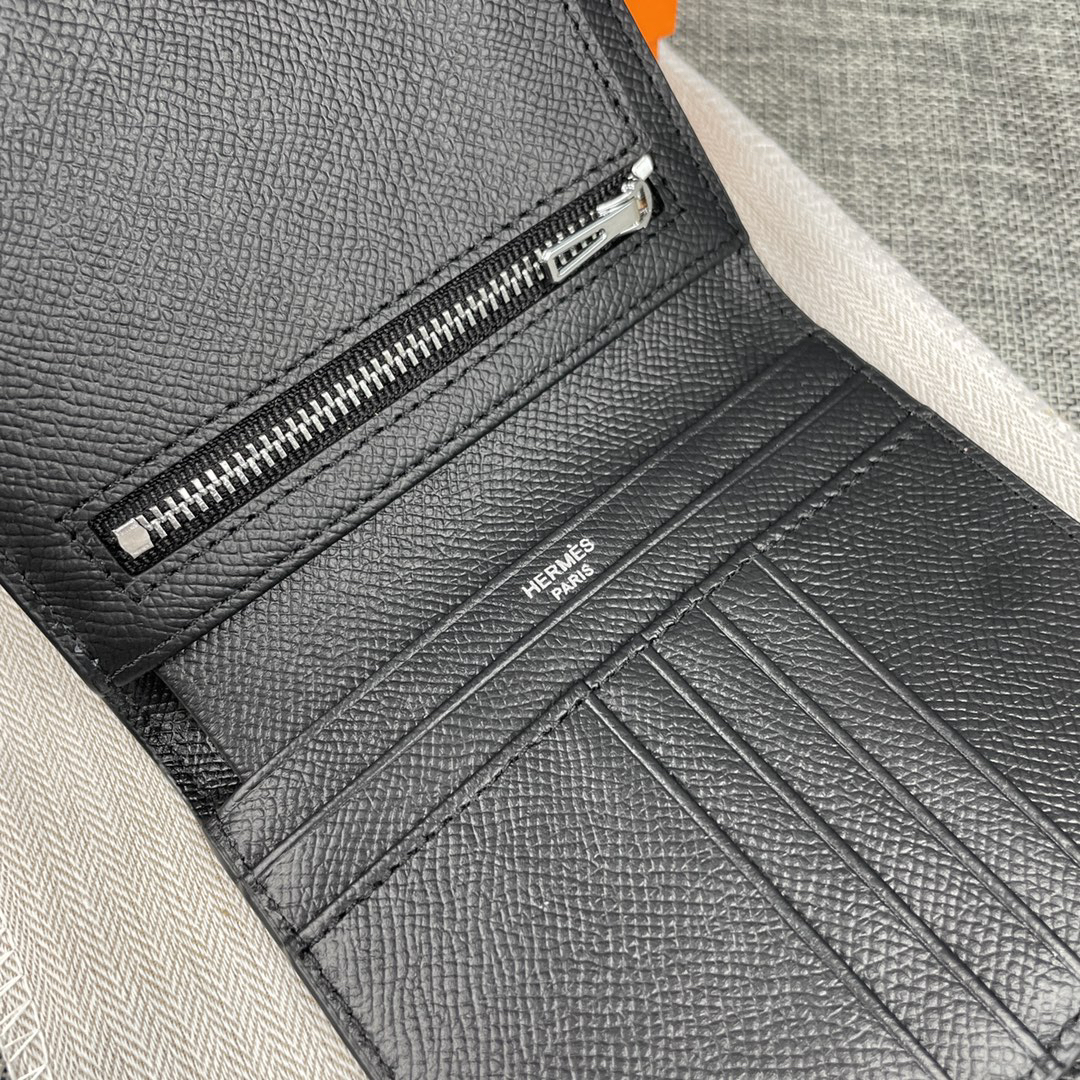 Hermès 5120 Palm-Grain Leather Vertical Wallet - Image 6