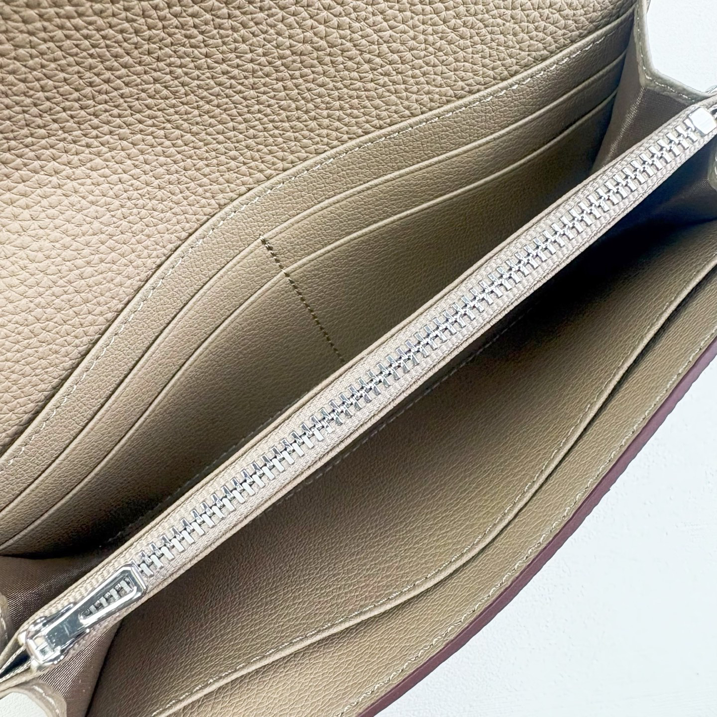 Hermes R.M.S Long Wallet in Evercolor Togo Leather - Image 6