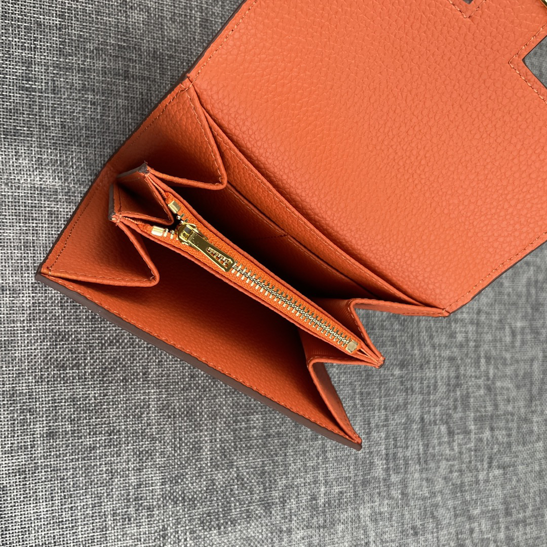 Hermès Constance Small Shoulder Bag in Togo Calfskin - Image 6