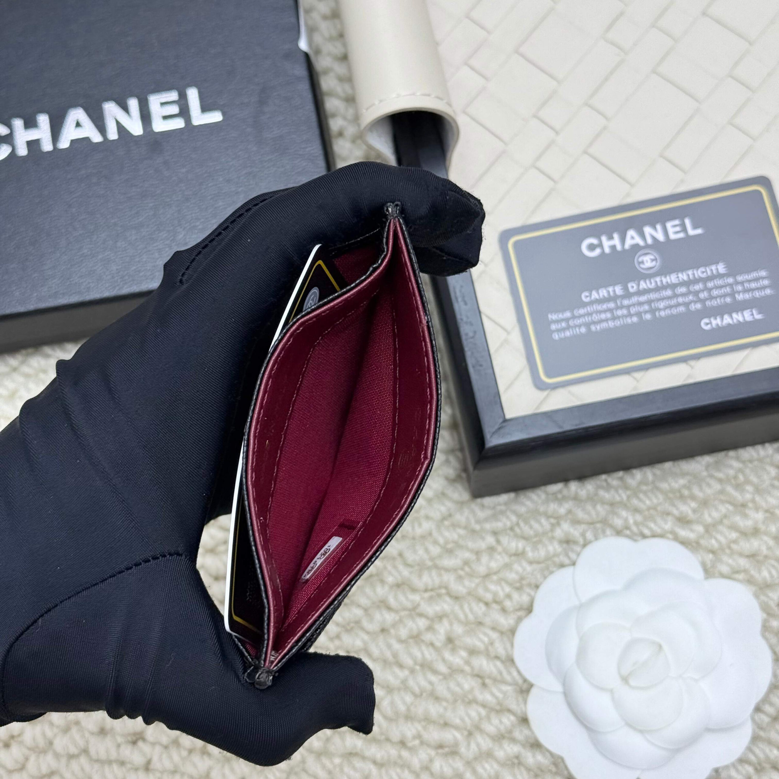 Chanel Lambskin Card Holder - Image 6