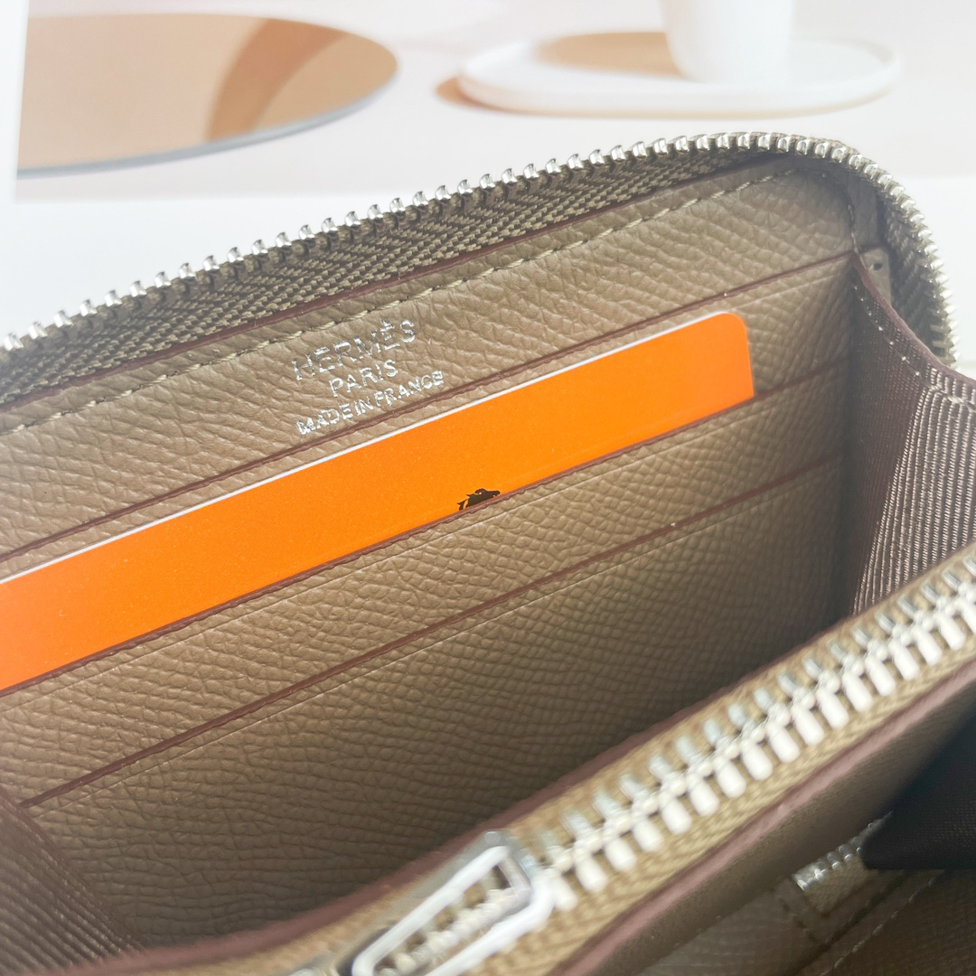 Hermes Silk'in Short Wallet - Image 6