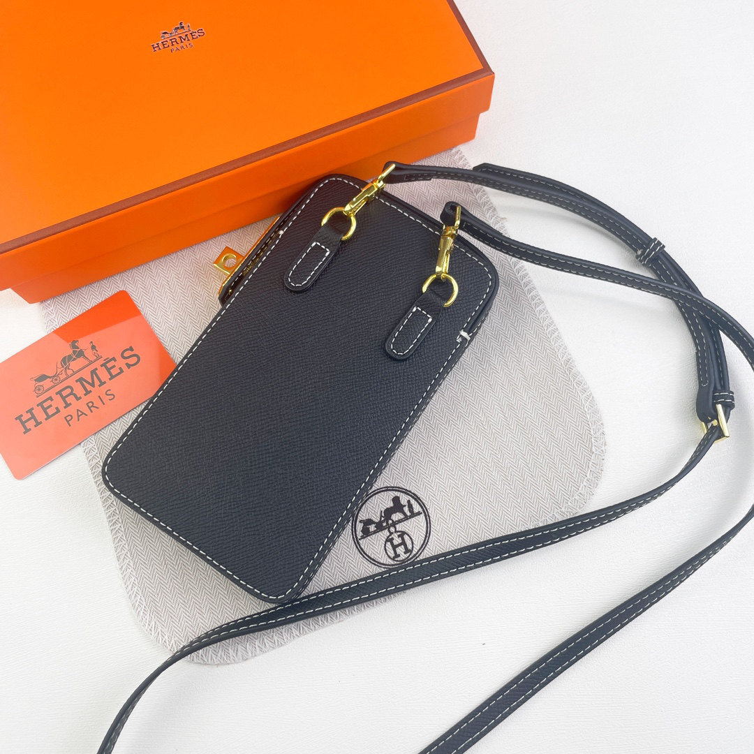 Hermès Hac a Box Tadelakt Calfskin Phone Case with Adjustable Shoulder Strap - Image 6
