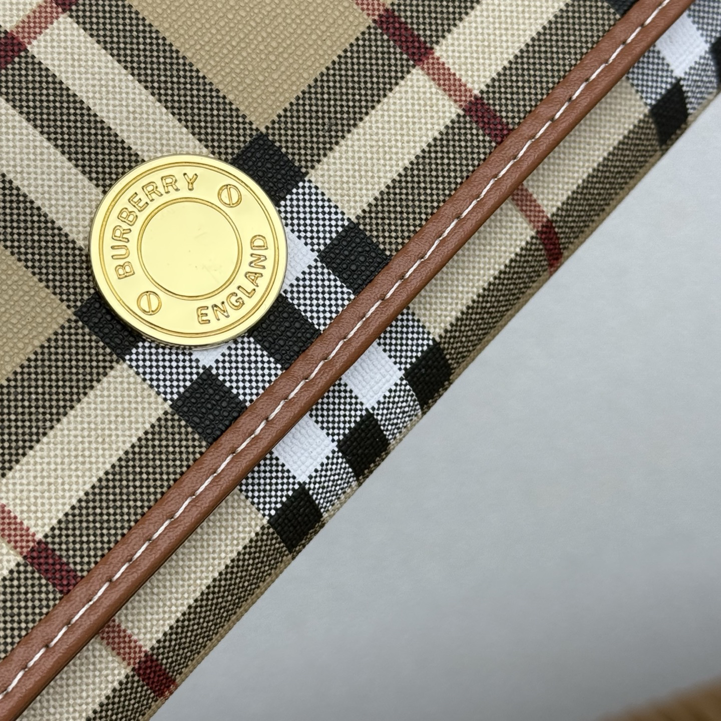 Burberry Check Long Wallet - Image 6