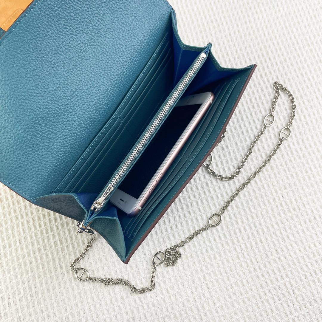 Hermes H538-1 Litchi-Grain Leather Shoulder Chain Bag - Image 6