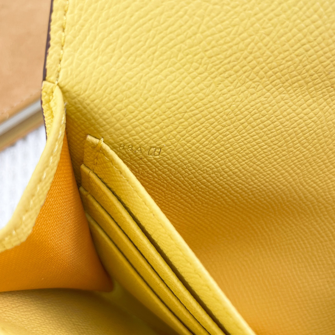 Hermes Constance Leather Wallet - Image 6