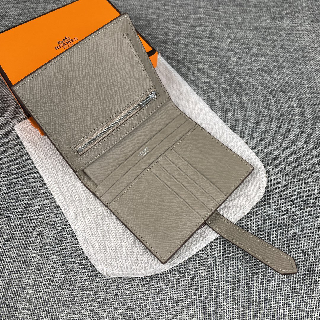 Hermes Palm-Grain Leather Wallet - Image 6