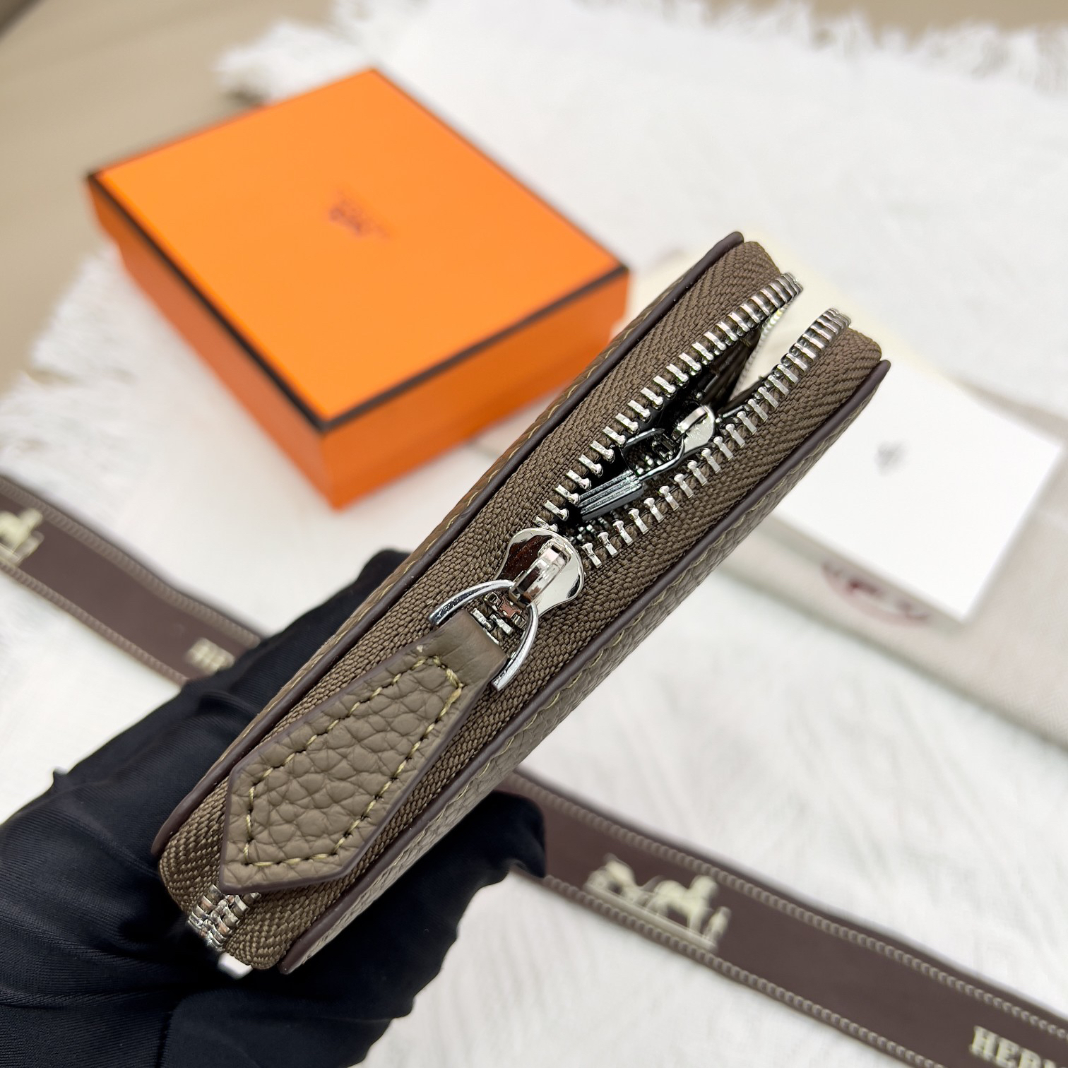 Hermes Constance Wallet - Image 6