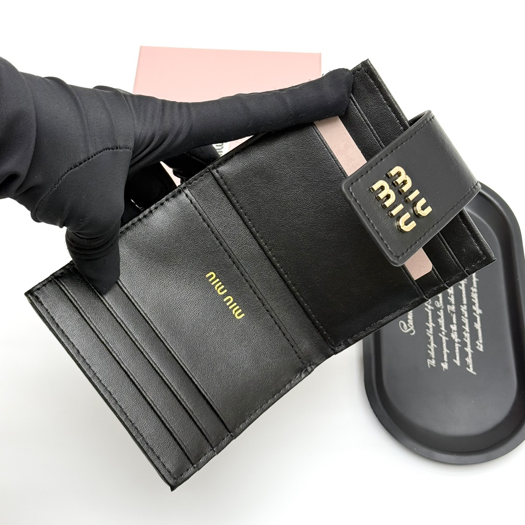 Miu Miu Leather Bag V12 - Image 6