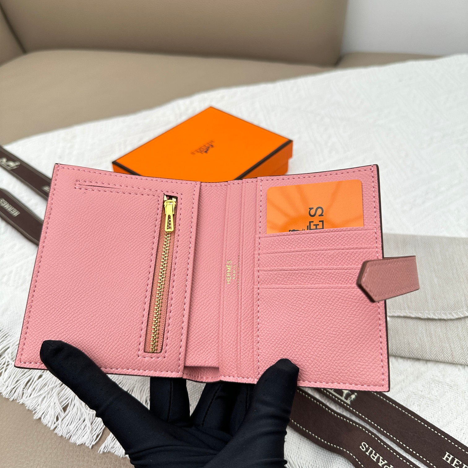 Hermes Palm-Pattern Leather Wallet with Gold-Tone Hardware - Image 6