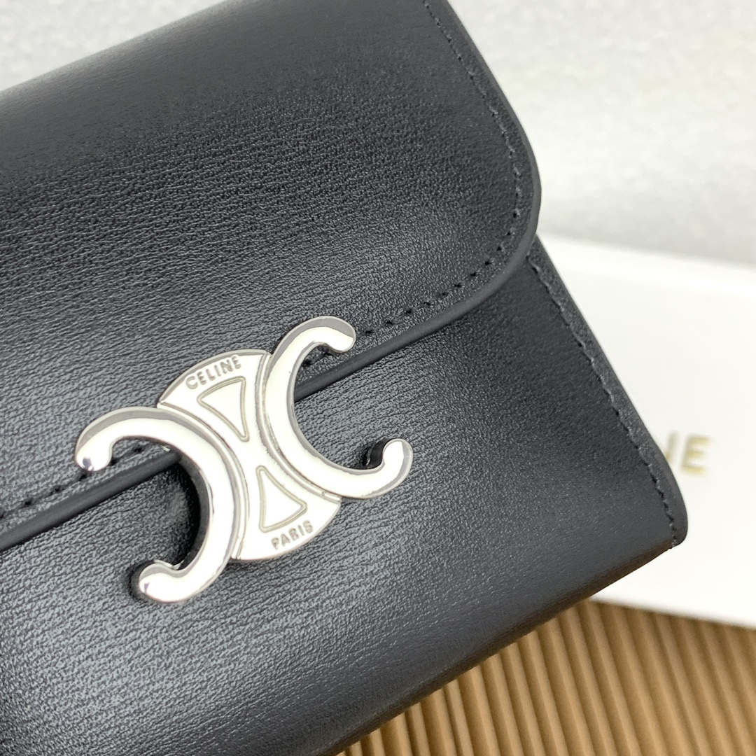 CELINE Small Triomphe Lambskin Flap Wallet - Image 6