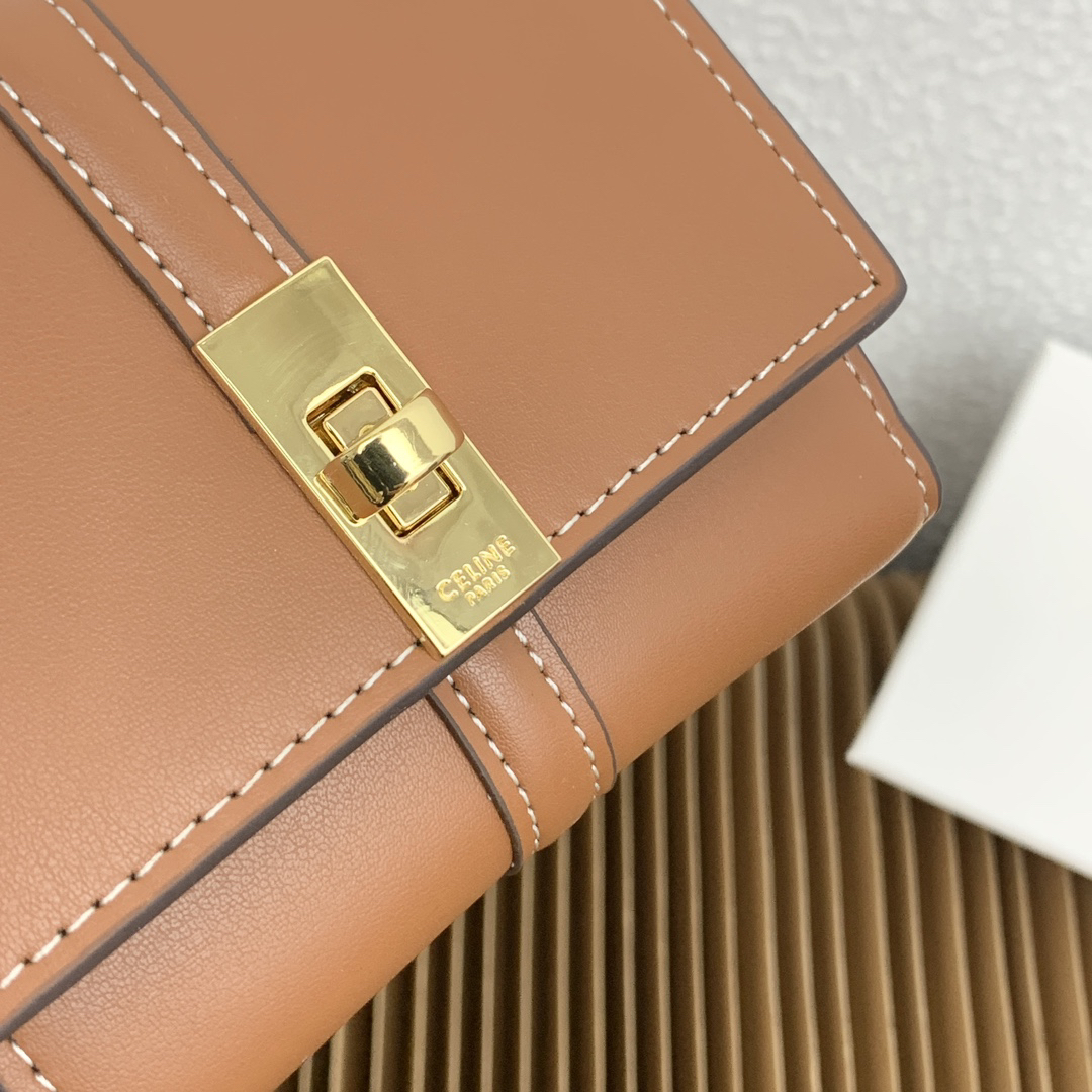 Celine Triomphe 16 Leather Tri-Fold Wallet - Image 6