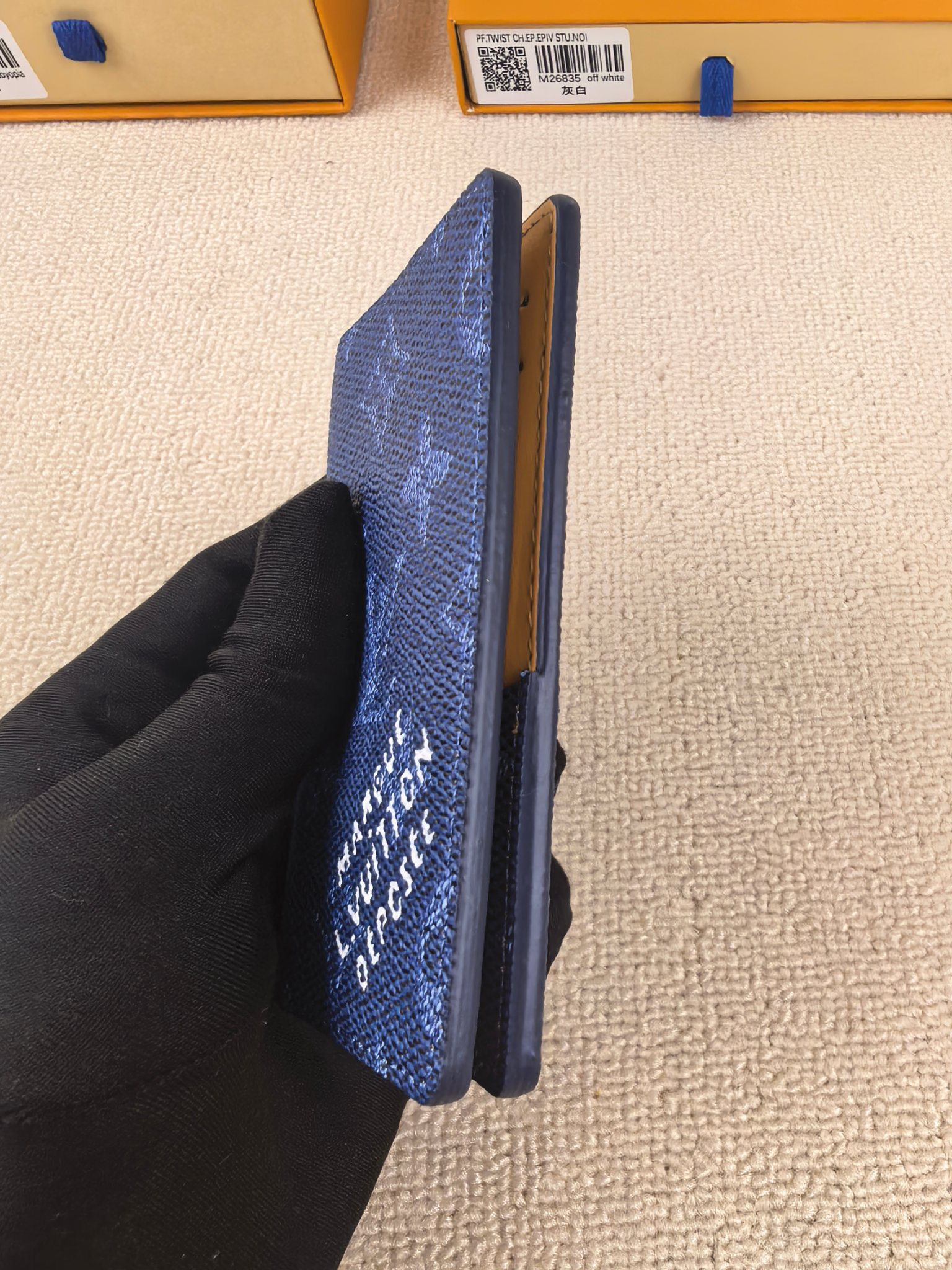 Louis Vuitton M26841 Damier Canvas Pocket Card Holder - Image 6