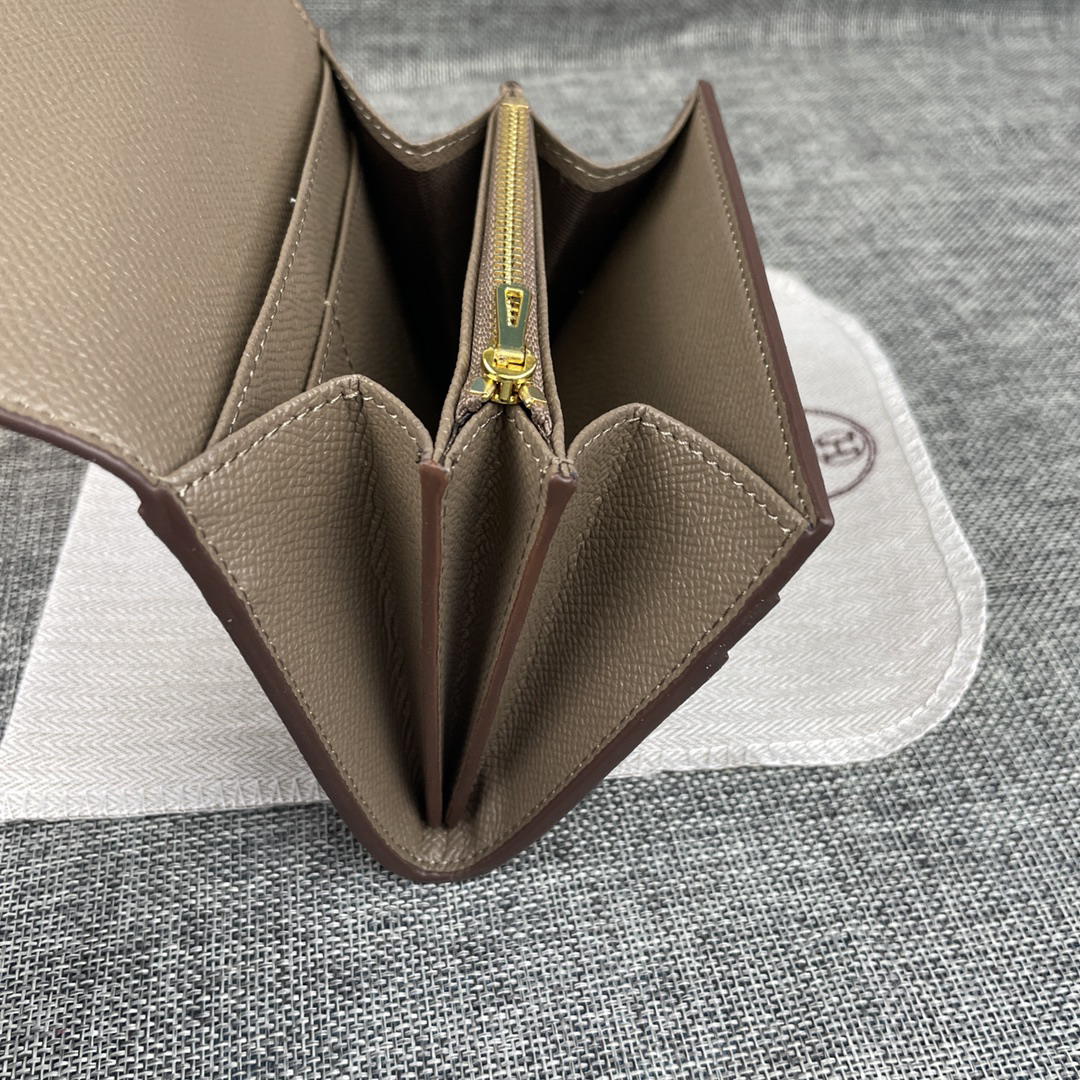 Hermes Constance 537 Palm-Grain Leather Wallet - Image 6