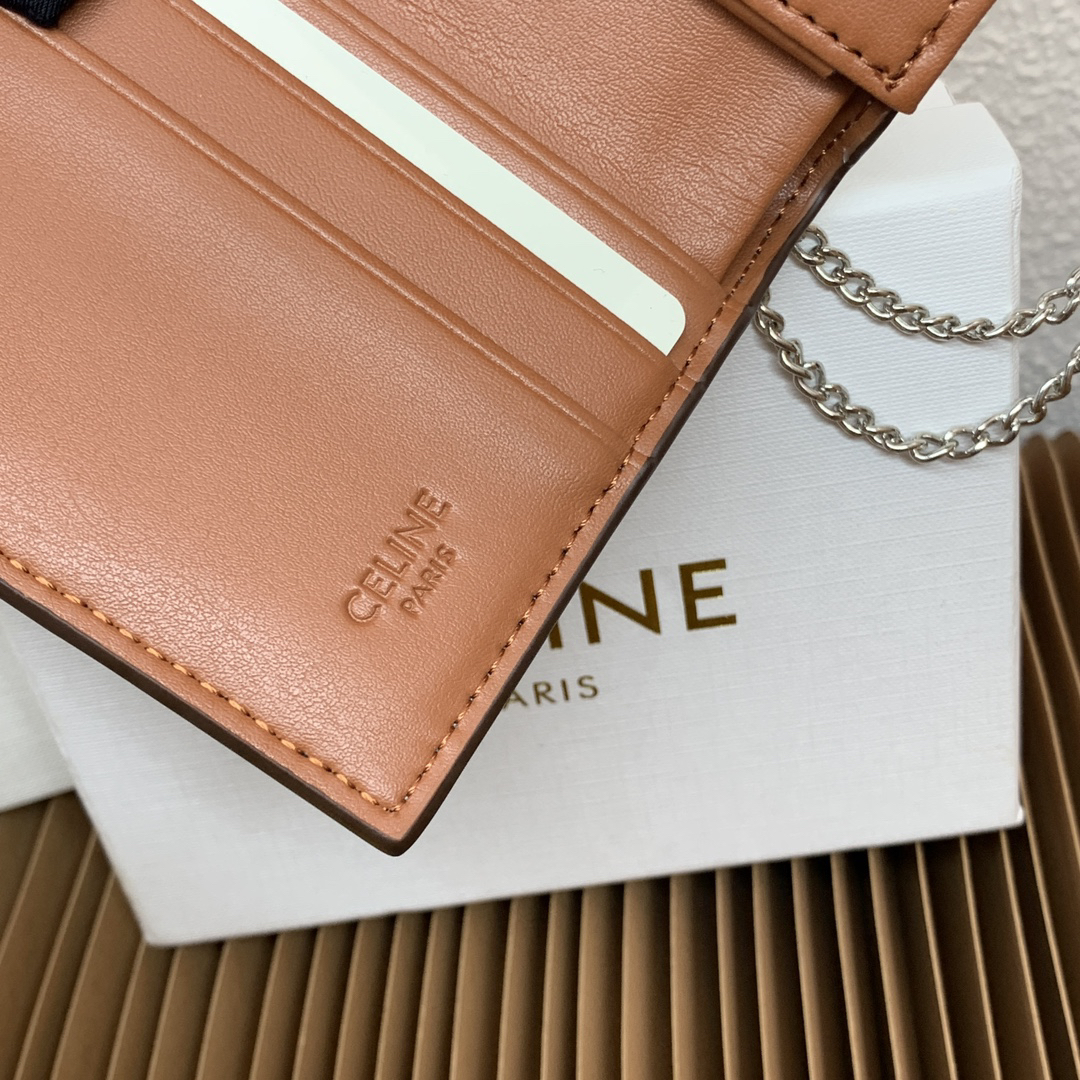 Triomphe Trifold Wallet - Image 6
