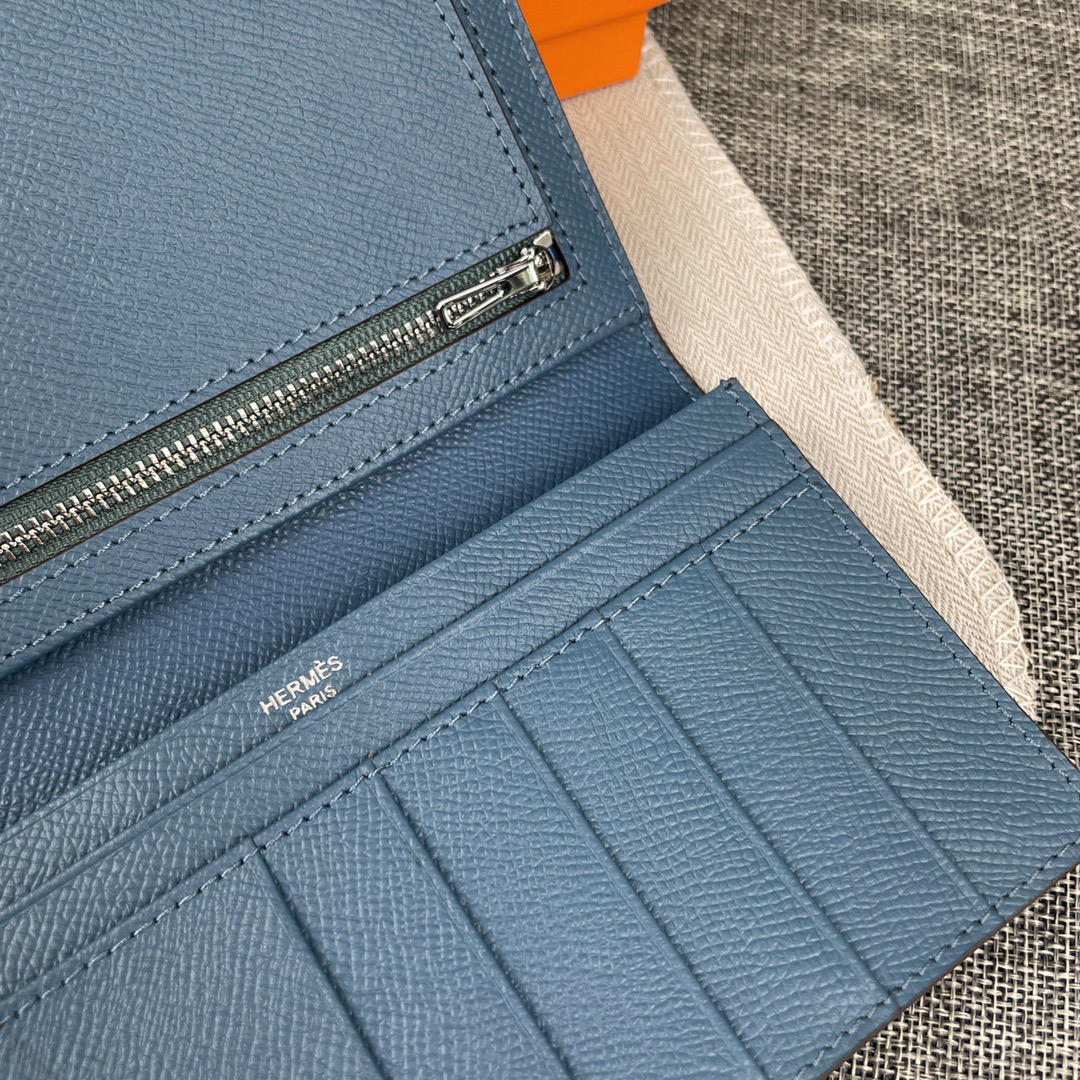 Hermès Women's Empson Leather Zip Wallet - Image 6