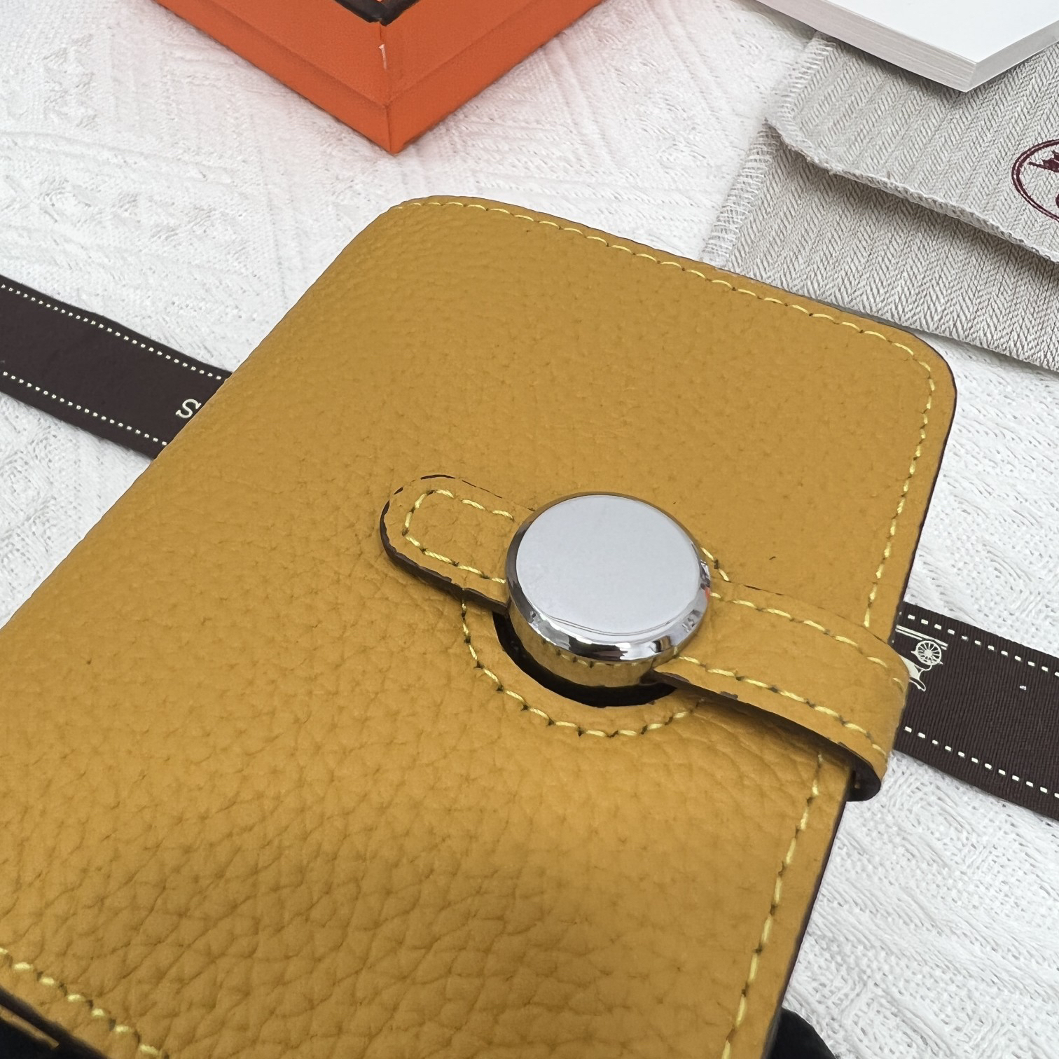 Hermes Constance Leather Wallet - Image 6