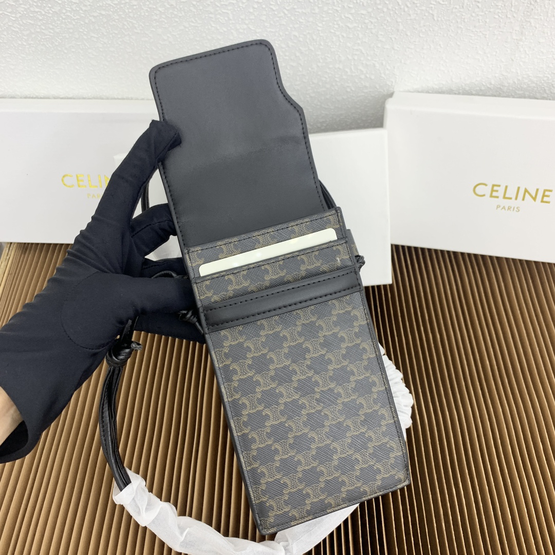 CELINE Logo-Printed Leather Flap Crossbody Phone Bag - Image 6