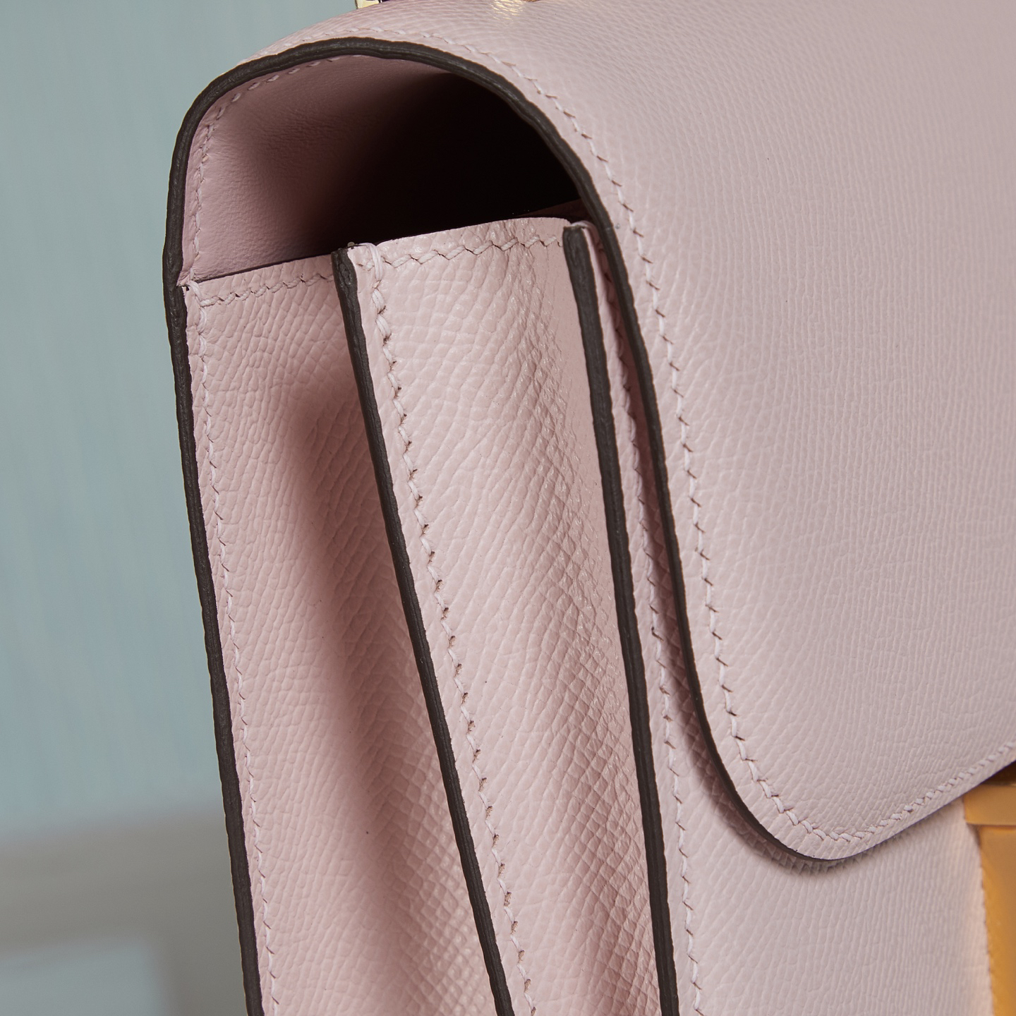 Hermes Constance 3Q Cherry Blossom Pink Epsom Leather Crossbody Bag - Image 6