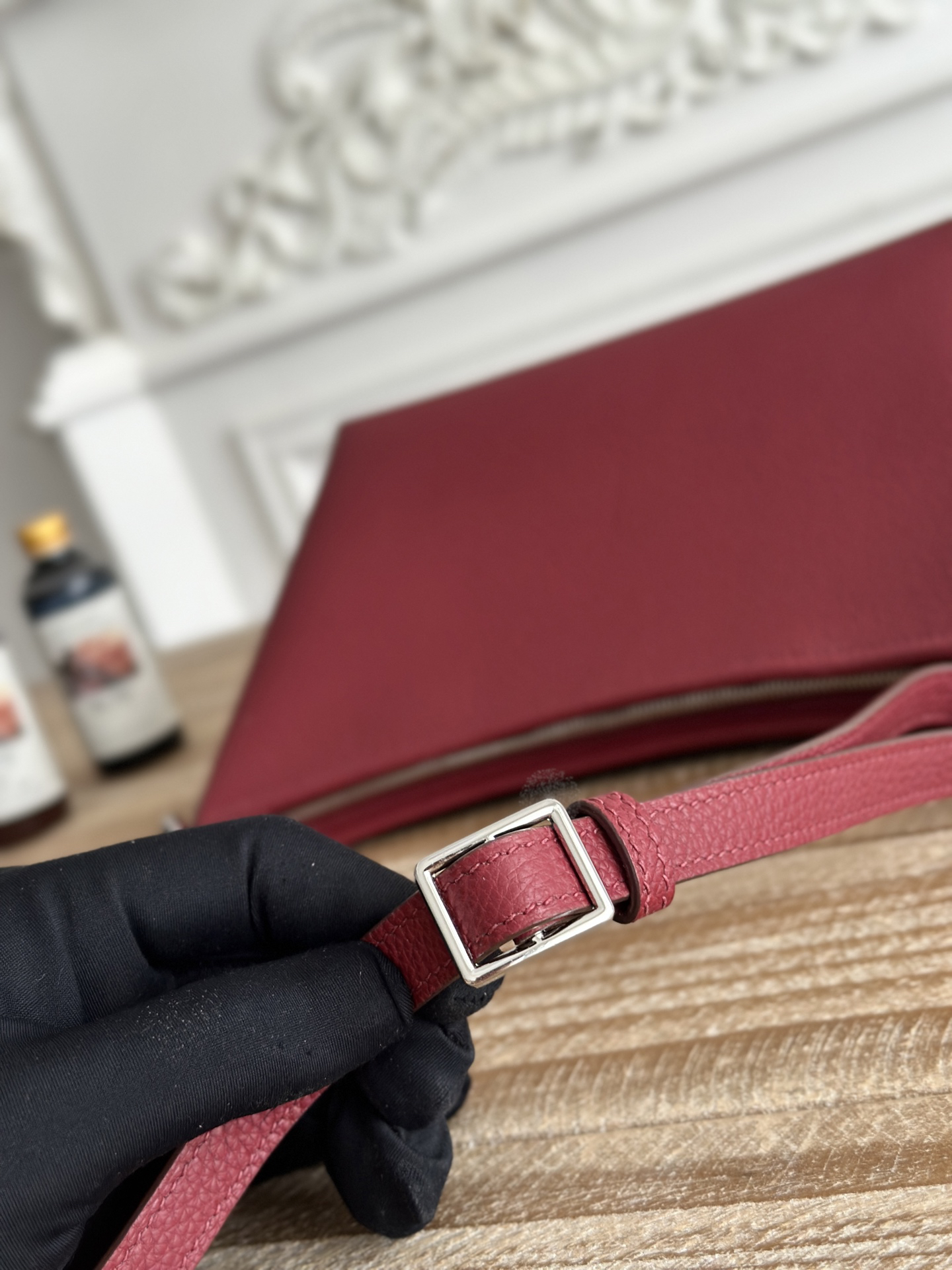 Hermes Berlingot Ruby Red Leather Crossbody Bag - Image 6