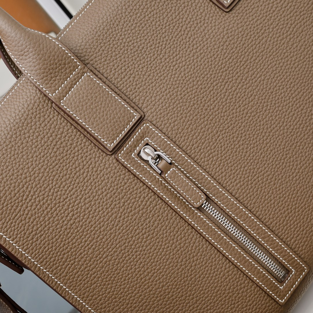 Hermes Men's Briefcase - Image 6