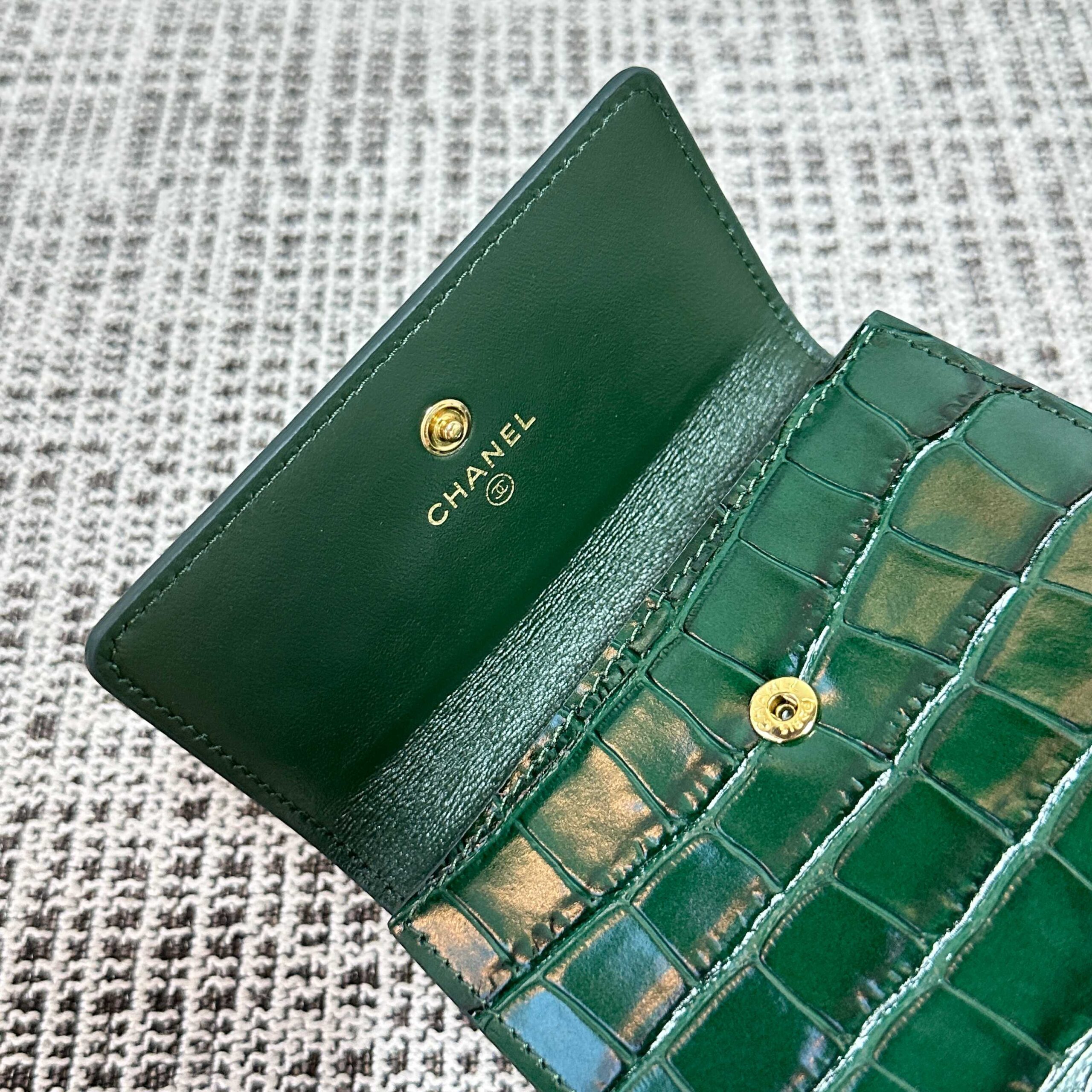 CHANEL Crocodile-Embossed Tri-Fold Wallet - Image 6