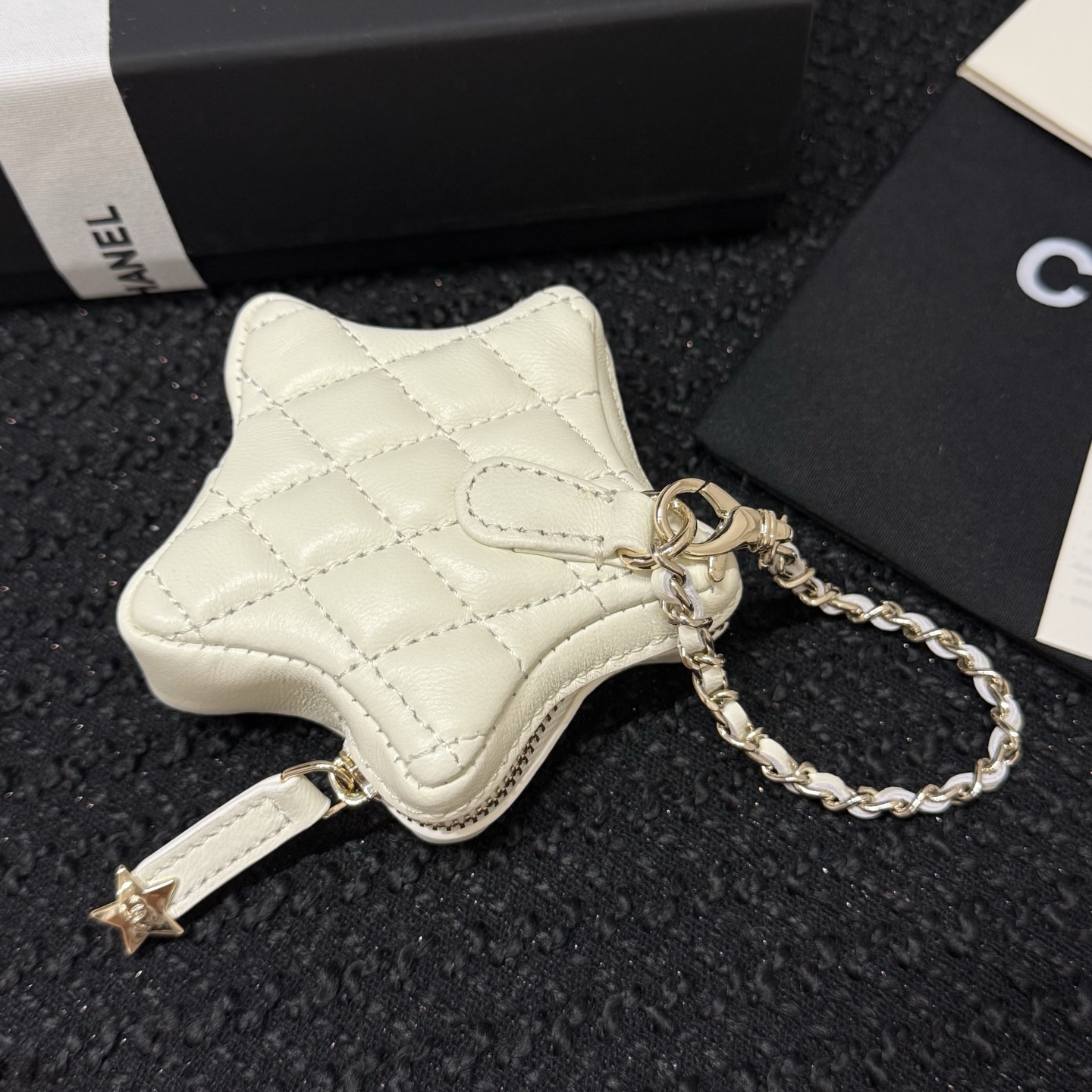 CHANEL 26C Star Coin Purse Charm - Image 6