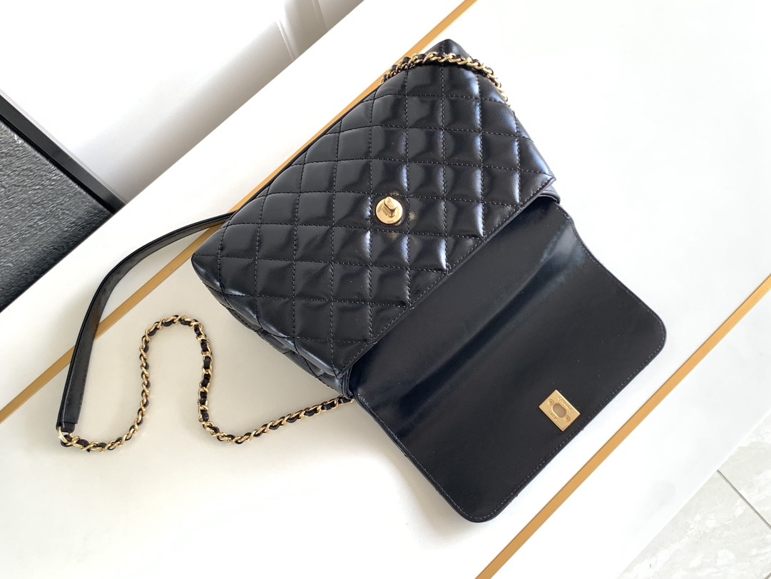 Chanel Coco Handle 24A Classic Handbag - Image 6