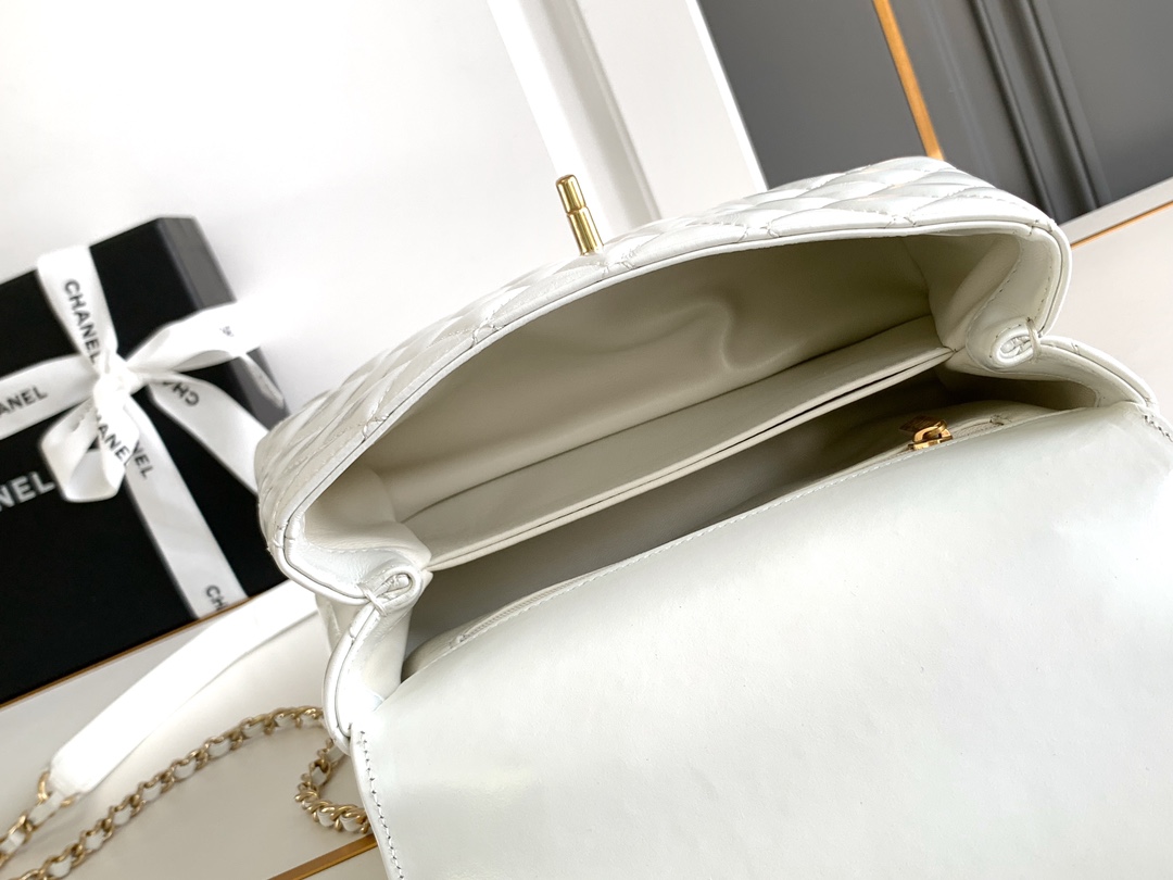 Chanel Coco Handle Small White Handbag - Image 6