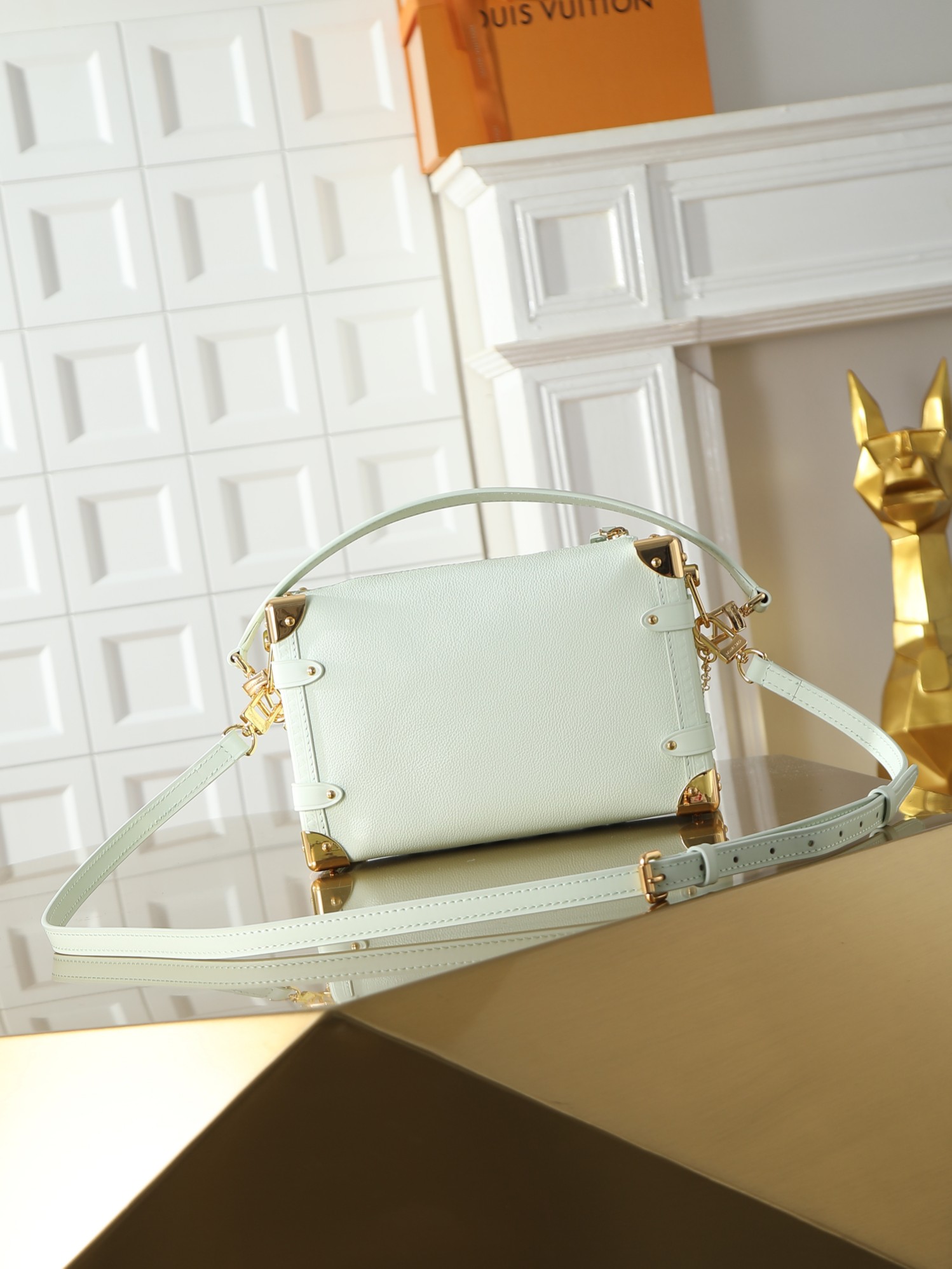 Louis Vuitton Side Trunk Handbag in Monogram Canvas - Image 7