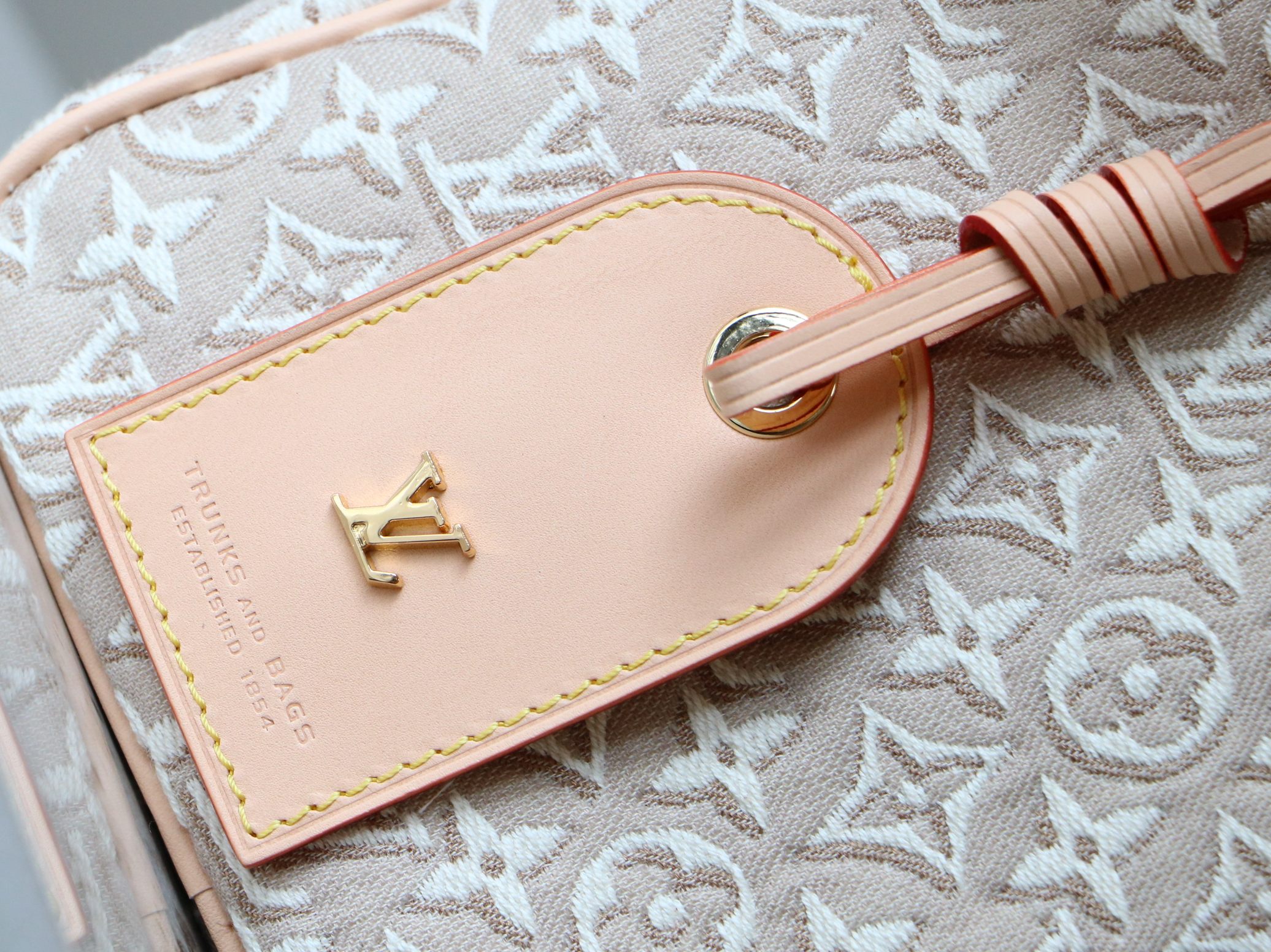 Louis Vuitton Speedy Soft 30 Handbag - Image 7