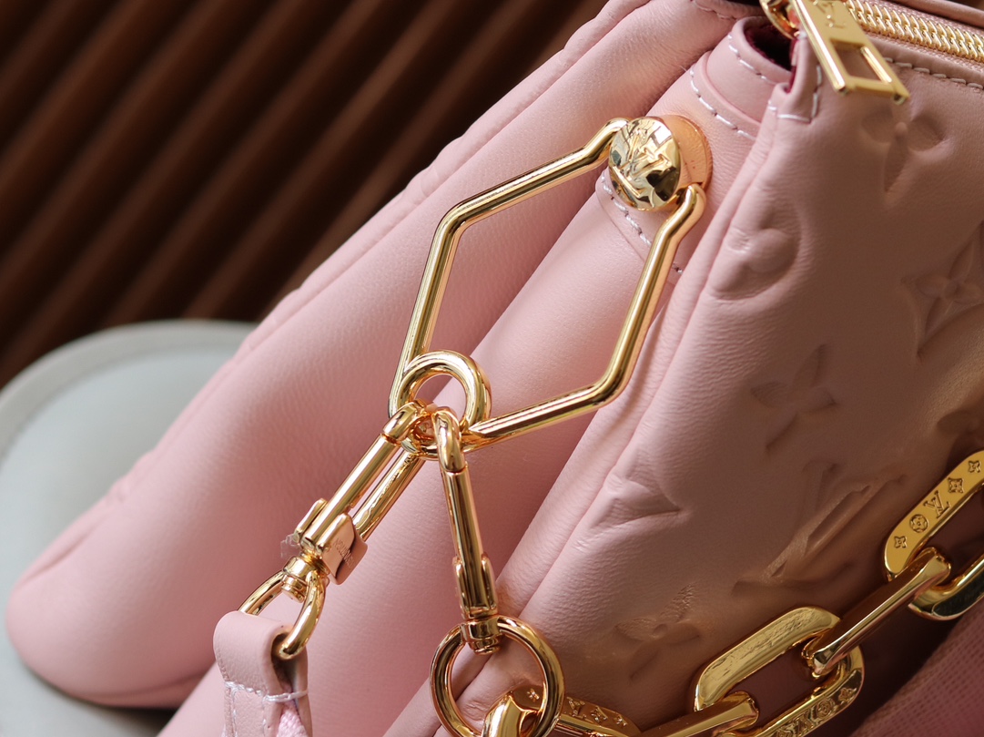 Louis Vuitton Coussin Small Shoulder Bag in Black - Image 7