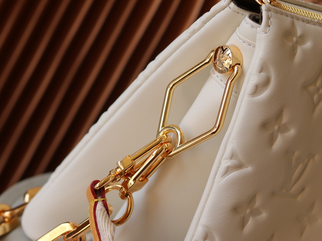 Louis Vuitton Coussin Small Shoulder Bag - Image 7