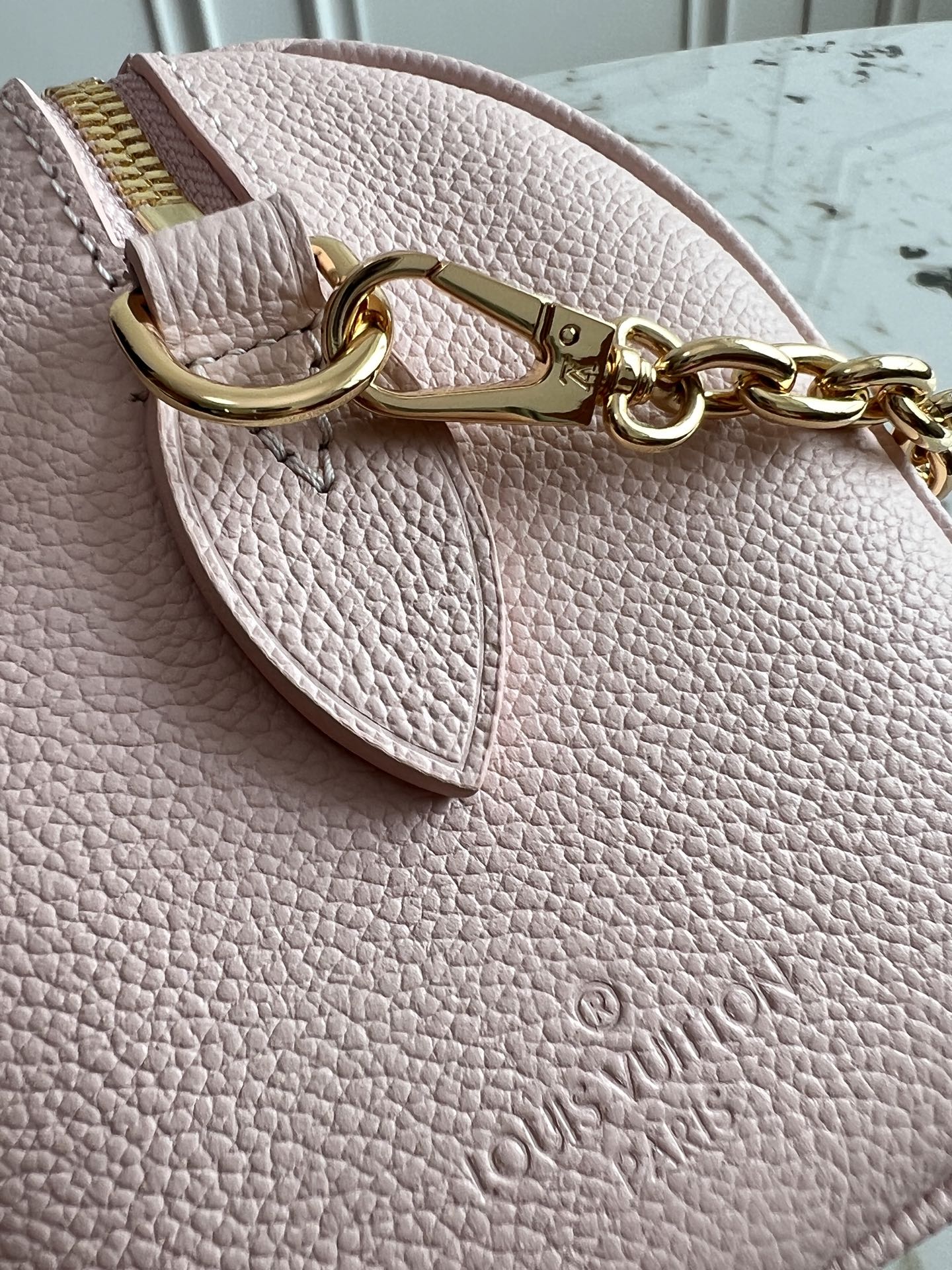 Louis Vuitton Speedy Bandoulière 20 Monogram Empreinte Leather Crossbody Bag - Image 7