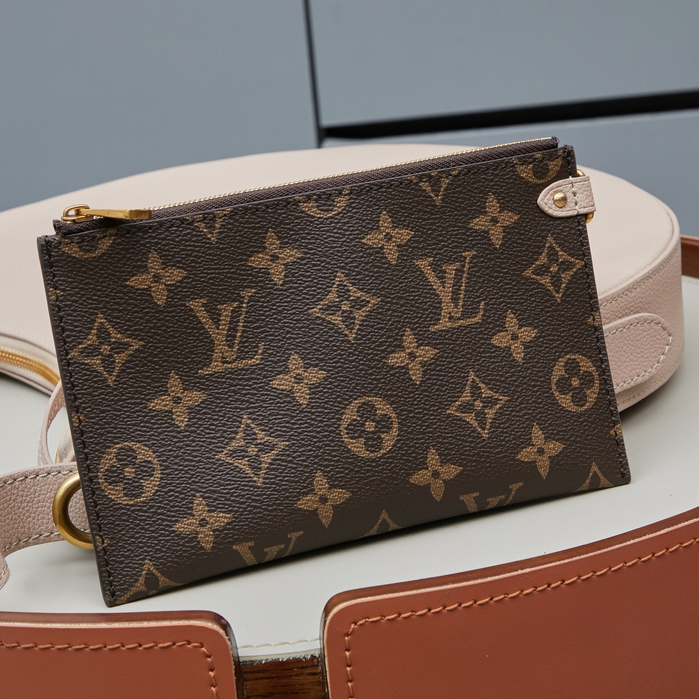 Louis Vuitton Low Key Cookie Shoulder Bag - Image 7