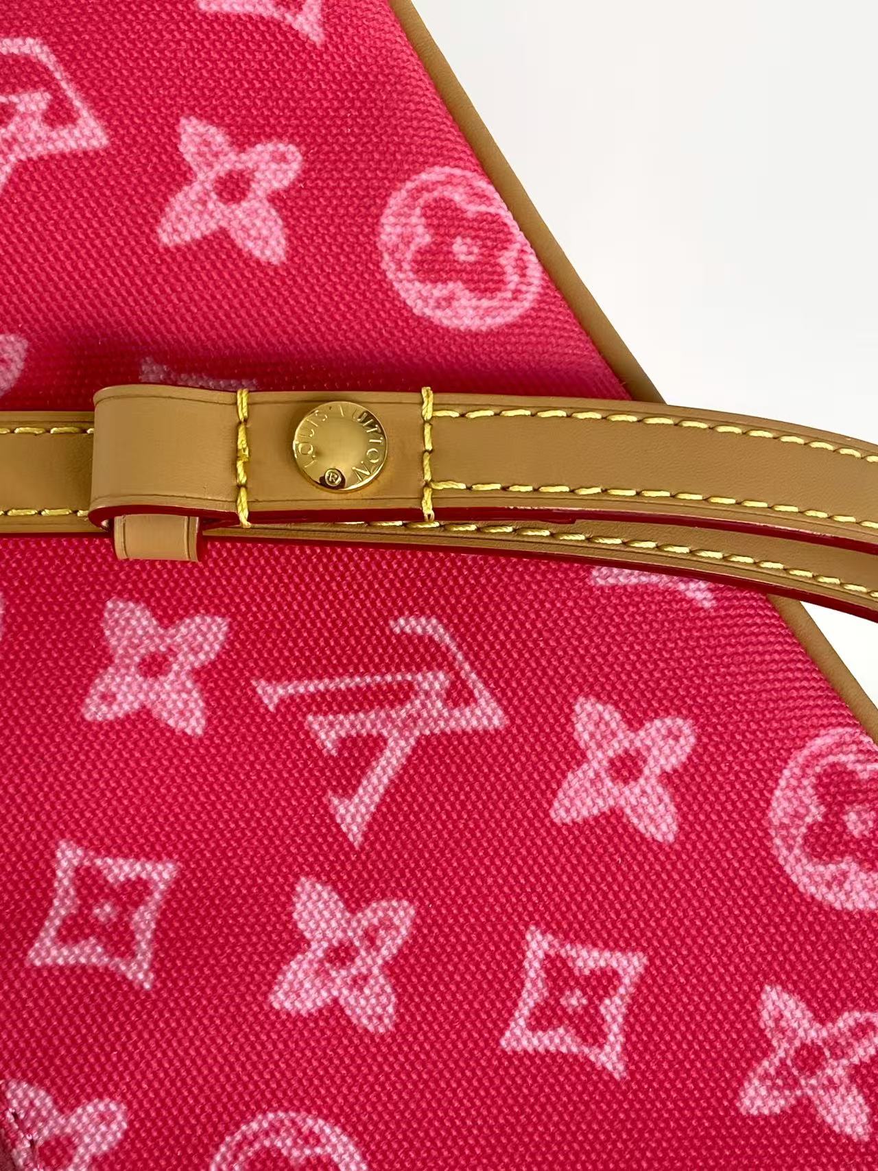 Louis Vuitton Monogram Denim Liv Pochette Crossbody Bag - Image 7