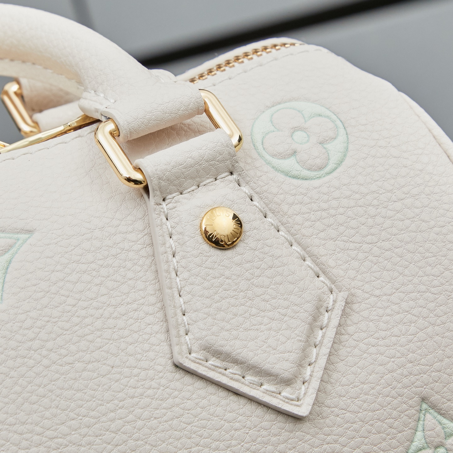 Louis Vuitton Speedy Bandouliere 20 Crossbody Bag - Image 7