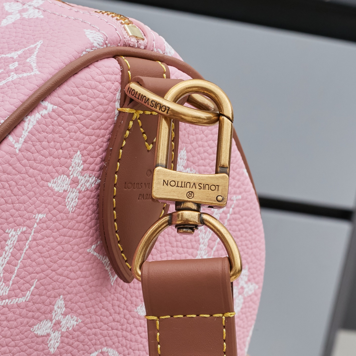Louis Vuitton Speedy P9 Bandoulière 30 Monogram Leather Handbag - Image 7