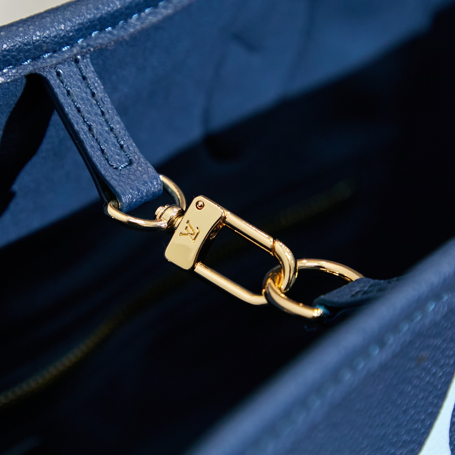 Louis Vuitton Neverfull Medium Tote Bag - Image 7