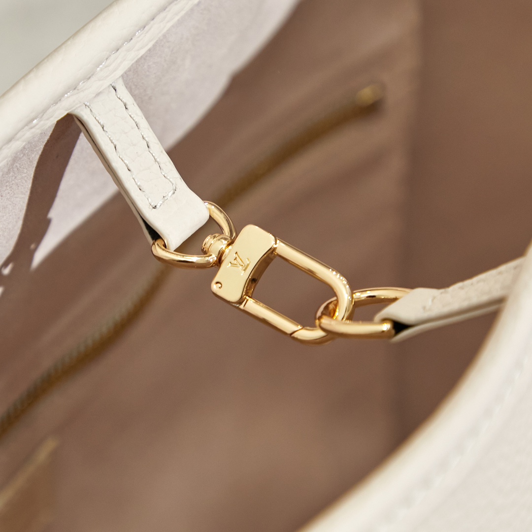 Louis Vuitton Neverfull Medium Tote Bag - Image 7