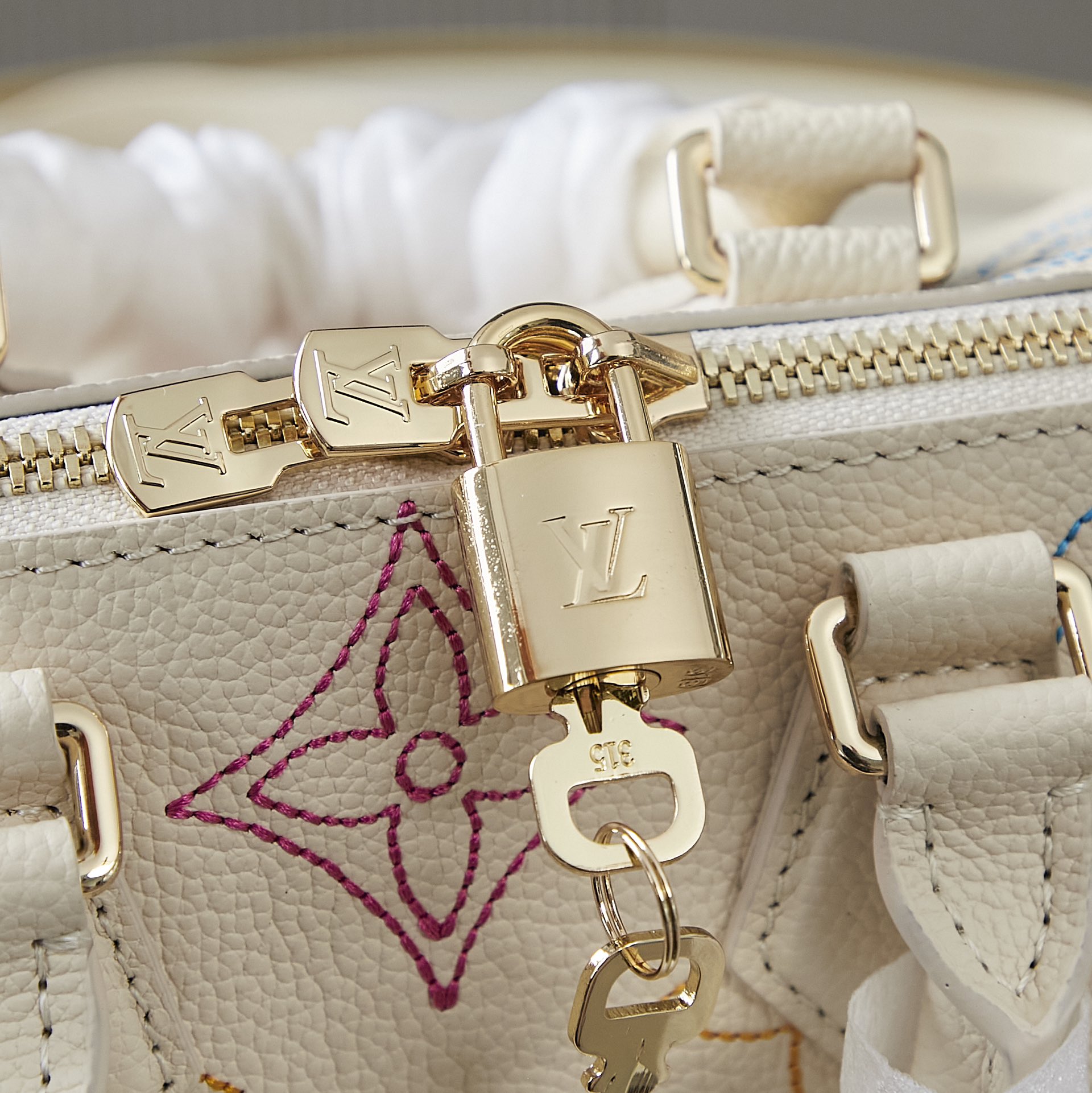 Louis Vuitton Speedy Bandouliere 20 Monogram Empreinte Leather Crossbody Bag - Image 7