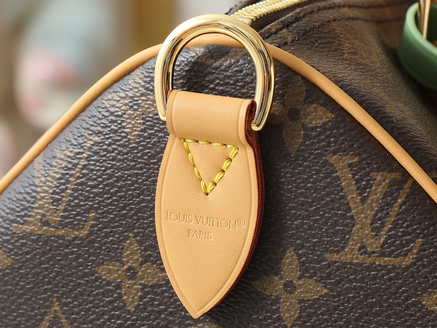 Louis Vuitton Speedy Soft 30 Lucky Handbag in Green Monogram Canvas - Image 7