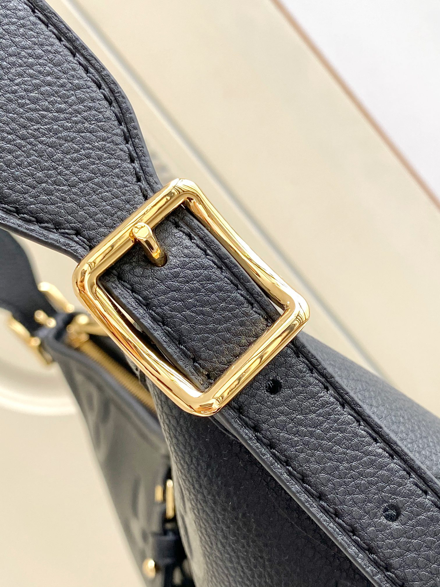 Louis Vuitton CarryAll Small Handbag in Monogram Empreinte Leather - Image 7