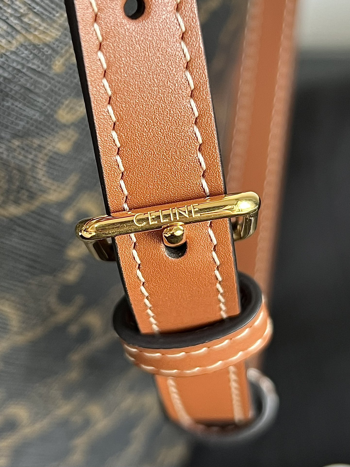 CLARA Logo-Print Leather Drawstring Bucket Handbag - Image 7