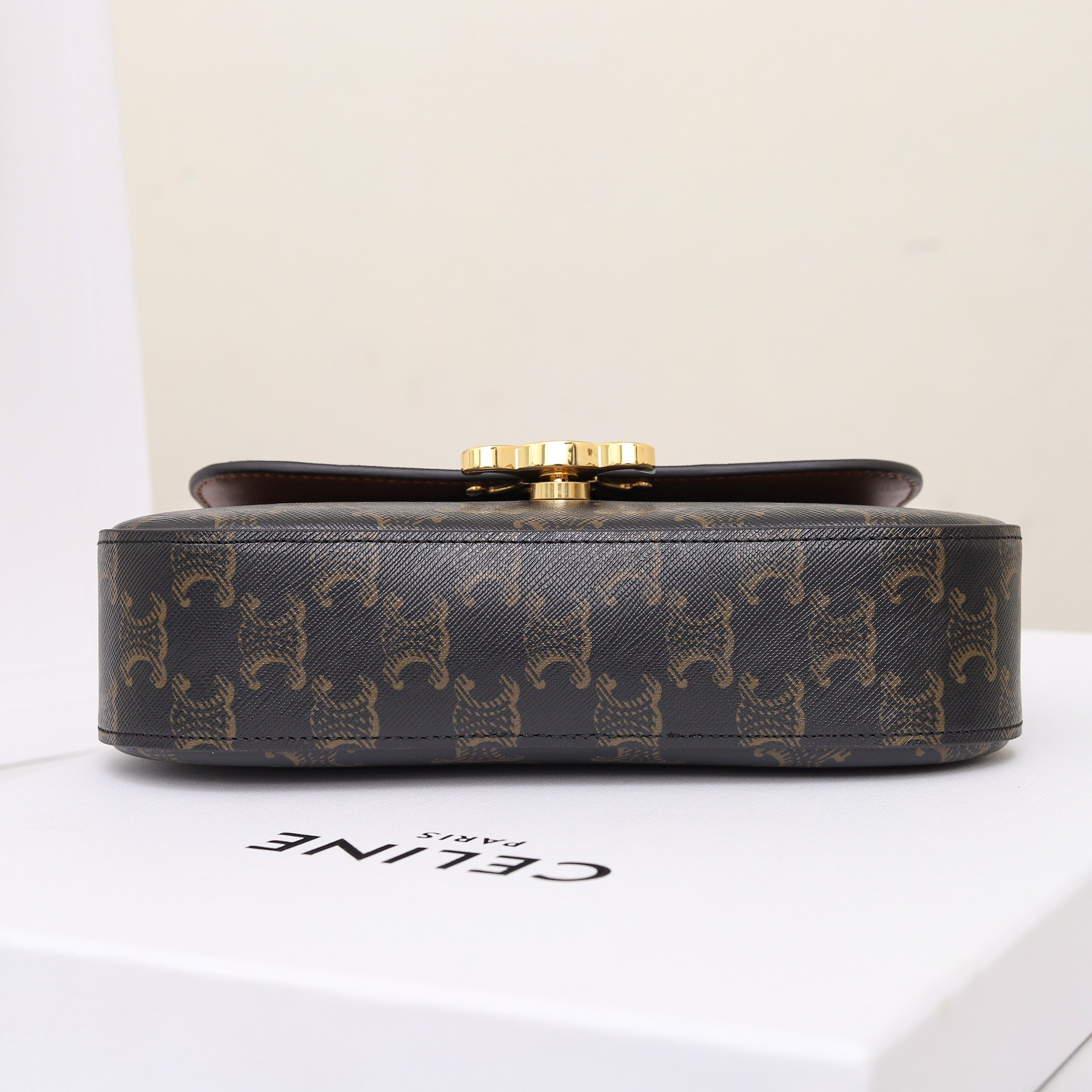 Lola Leather Crossbody Bag, Model 119532 - Image 7