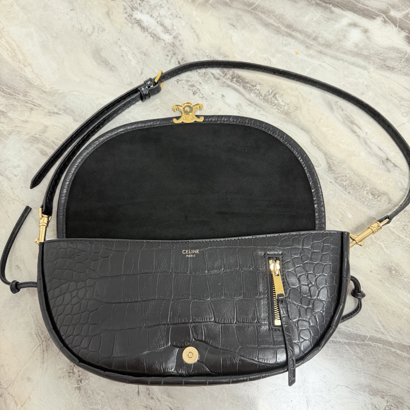 CE Halfmoon Small Shoulder Bag - Image 7