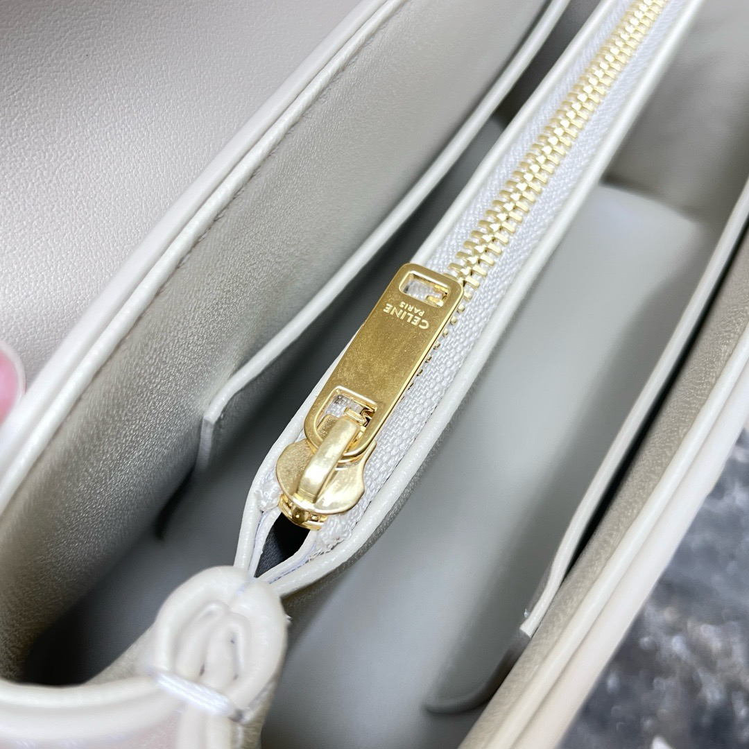 TEEN NINO Textured Leather Shoulder Bag - Image 7