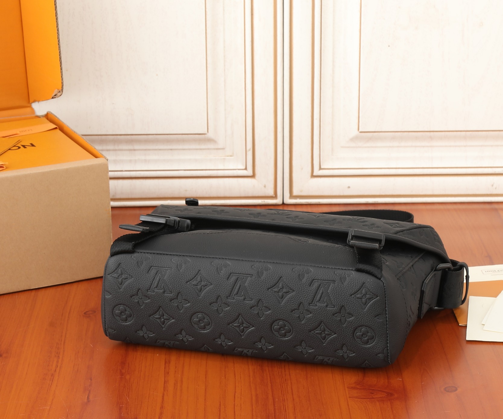 Louis Vuitton Voyager Small Messenger Bag in Monogram Shadow Calfskin - Image 7