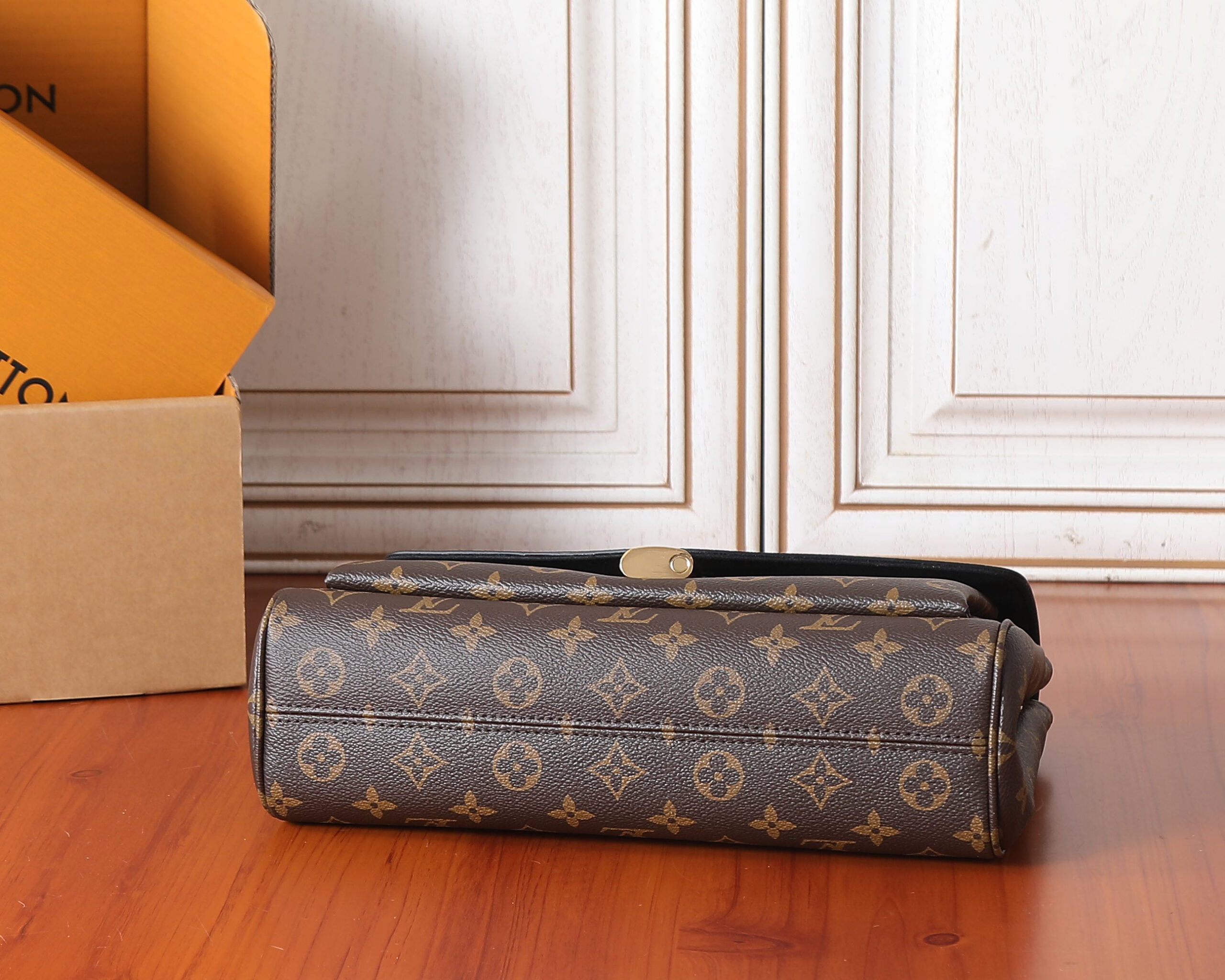 Louis Vuitton M26285 Saint-Germain BB Monogram Crossbody Bag - Image 7