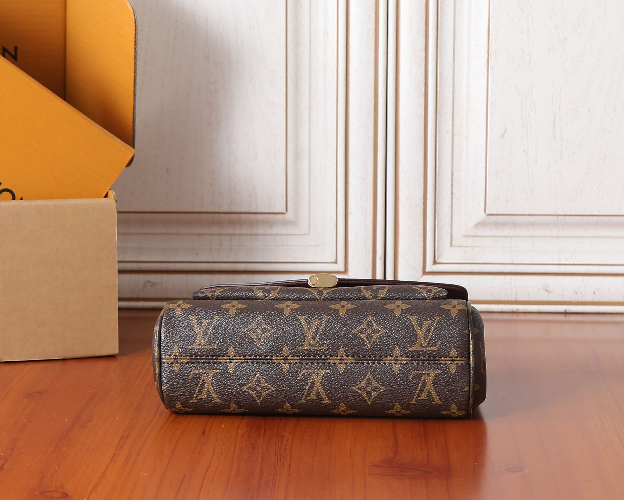 Louis Vuitton Saint-Germain BB Crossbody Bag - Image 7